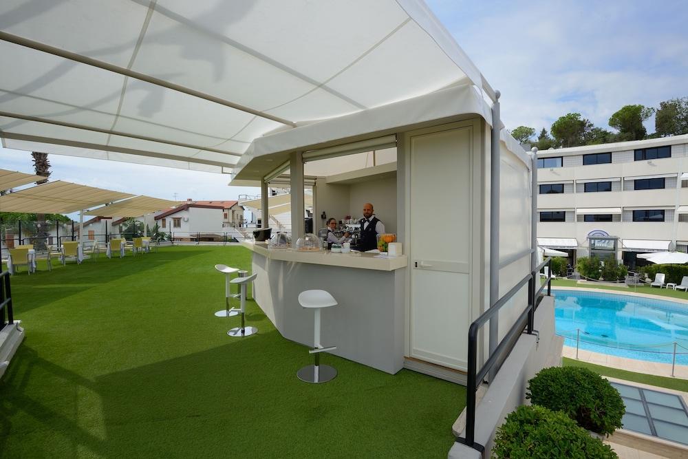 President Park Hotel Aci Trezza Esterno foto