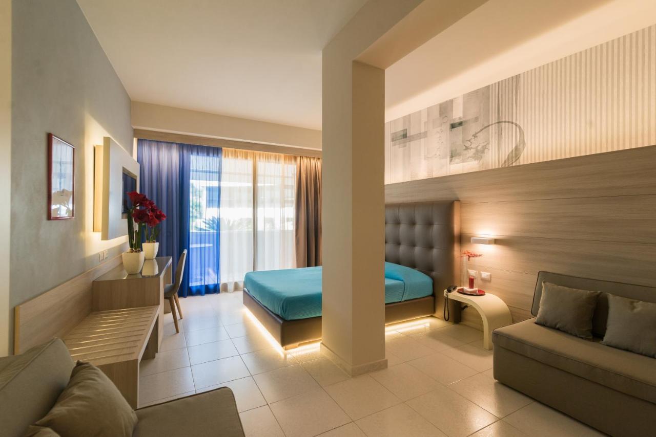 President Park Hotel Aci Trezza Esterno foto