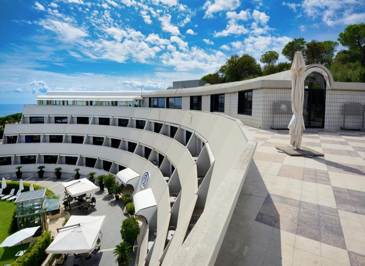 President Park Hotel Aci Trezza Esterno foto