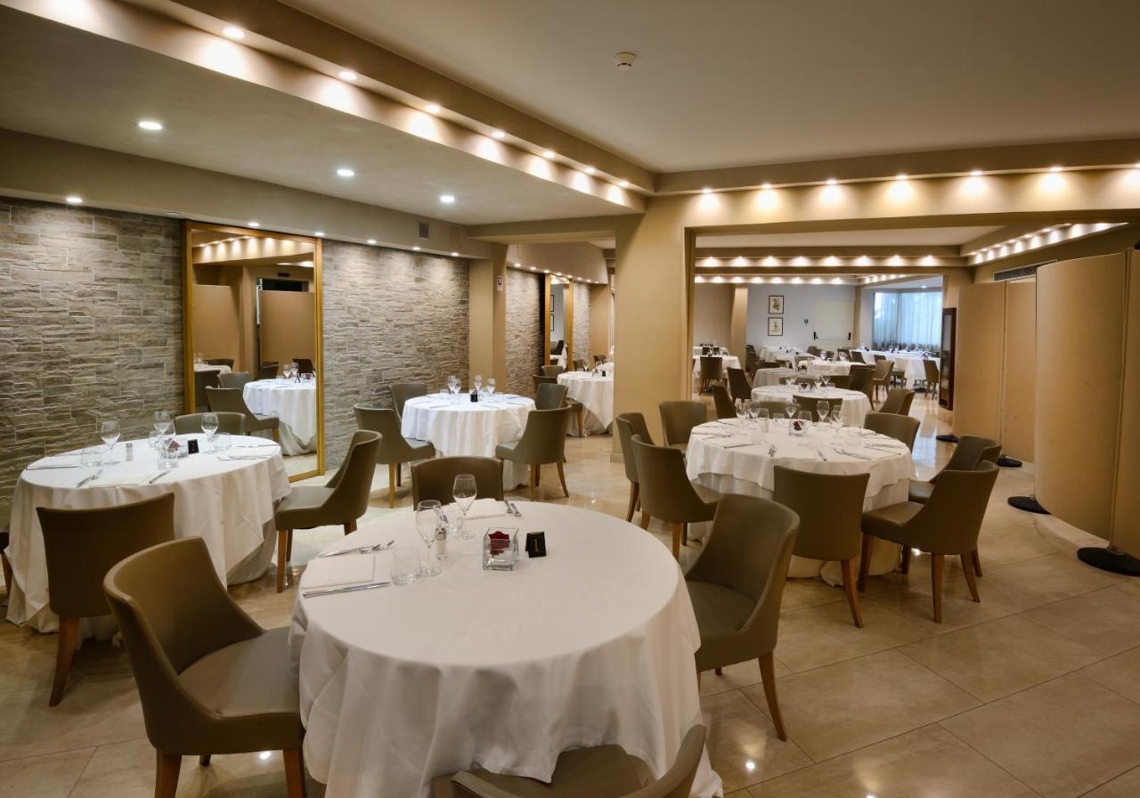 President Park Hotel Aci Trezza Esterno foto
